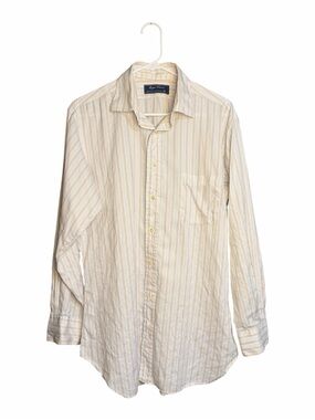 Royal Classic Hand Tailored by Tom James Men’s Dress Shirt